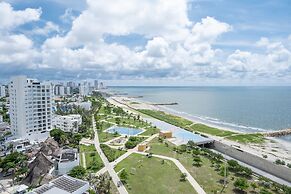 w Dazzling Loft w Ocean View in Crespo