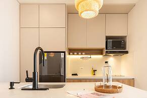 w Dazzling Loft w Ocean View in Crespo