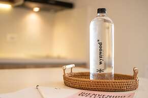 w Dazzling Loft w Ocean View in Crespo