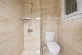 Victoria Majestic Suites Apartments