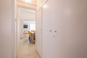 Victoria Majestic Suites Apartments