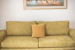 Victoria Majestic Suites Apartments