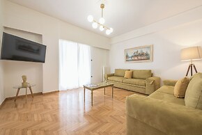 Victoria Majestic Suites Apartments