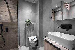 Azul Nilie Hospitality MGMT