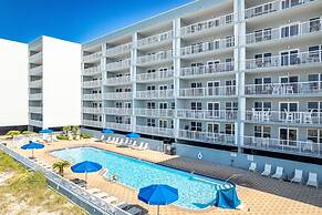 Islander Beach Resort 303 Condo by RedAwning