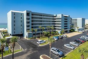 Islander Beach Resort 303 Condo by RedAwning