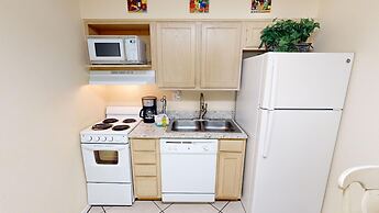 Islander Beach Resort 303 Condo by RedAwning