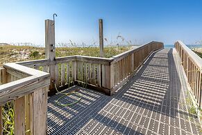 Islander Beach Resort 303 Condo by RedAwning