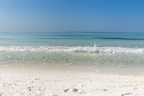 Islander Beach Resort 303 Condo by RedAwning