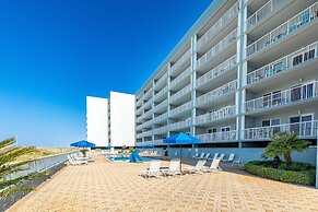 Islander Beach Resort 303 Condo by RedAwning