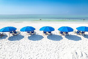 Islander Beach Resort 302 Condo by RedAwning