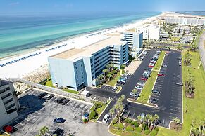 Islander Beach Resort 302 Condo by RedAwning