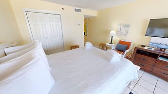 Islander Beach Resort 302 Condo by RedAwning