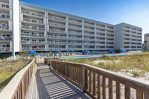 Islander Beach Resort 302 Condo by RedAwning