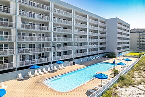 Islander Beach Resort 302 Condo by RedAwning