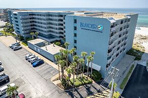 Islander Beach Resort 302 Condo by RedAwning