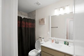 Newly Built 3br Getaway In Edmond 3 Bedroom Home by RedAwning