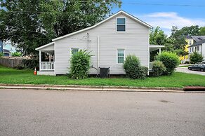 Sleek 4br Home In Raleigh Fully Renovated 4 Bedroom Home by RedAwning