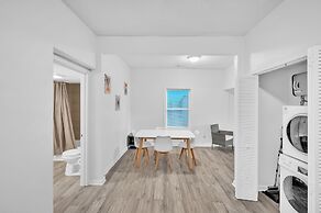 Sleek 4br Home In Raleigh â Fully Renovated 4 Bedroom Home by RedAwnin