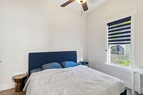 Historic 1918 Tampa Home With Modern Comforts & Charm 2 Bedroom Home b