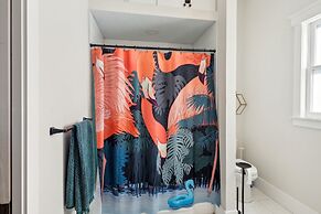 Historic 1918 Tampa Home With Modern Comforts & Charm 2 Bedroom Home b