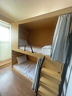 K wave guesthouse only Female