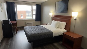 Town Centre Inn - Parry Sound