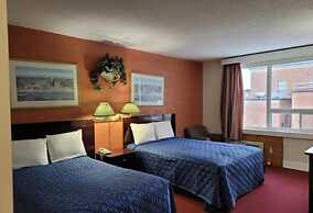 Midtown Hotel- Parry Sound