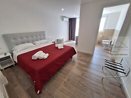 Room-double Bedroom With Double bed