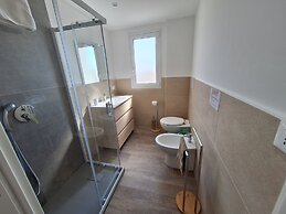 Room-double Bedroom With Double bed