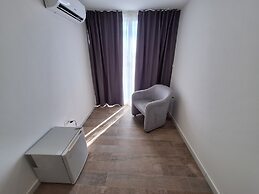 Room-double Bedroom With Double bed