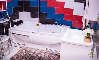 The Green Royal Hotel