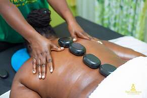 The Green Royal Hotel