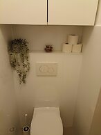 170sqm With Private Garden, 9 Bedrooms, 2 Kitchens