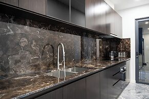 Odela West Tower Riverside Apt Hotel