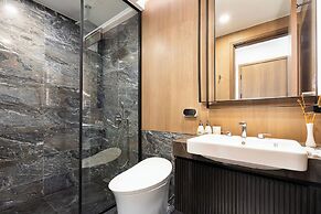 Odela West Tower Riverside Apt Hotel