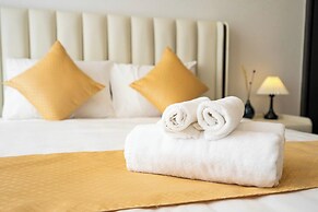 Odela West Tower Riverside Apt Hotel