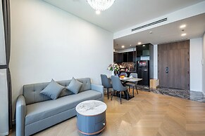 Odela West Tower Riverside Apt Hotel