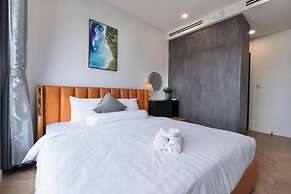 Odela West Tower Riverside Apt Hotel