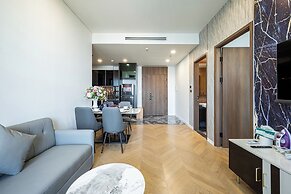 Eaton Park Riverside Luxury Vacation