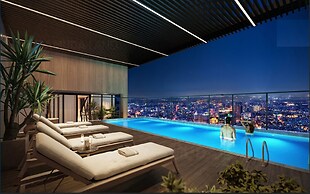 Eaton Park Riverside Luxury Vacation