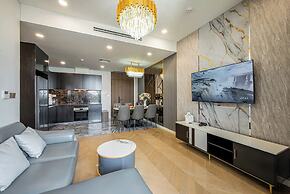 Eaton Park Riverside Luxury Vacation