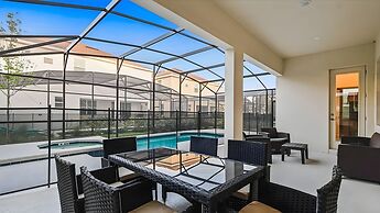 Brand NEW 12bed 11 5bath At Bella Vida