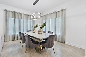 Brand New Home 5 Bedrooms 4 Baths At Storey Lake