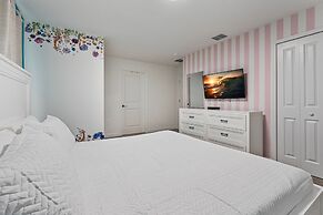 Brand New Home 5 Bedrooms 4 Baths At Storey Lake