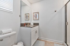 Brand New Home 5 Bedrooms 4 Baths At Storey Lake