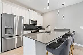 Brand New Home 5 Bedrooms 4 Baths At Storey Lake