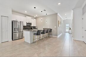 Brand New Home 5 Bedrooms 4 Baths At Storey Lake