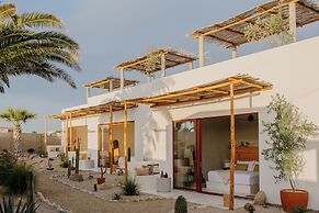 CASA BLANCO MADERA (ADULTS ONLY)