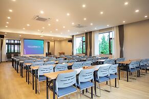 Bie You Dong Tian.Mountain home